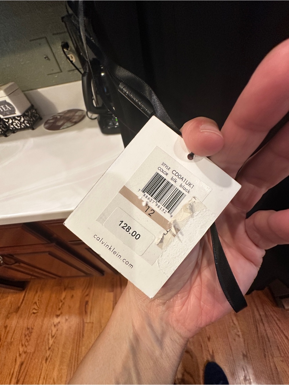 Price firm! Calvin Klein measures size medium stunning dress! - Picture 5 of 7